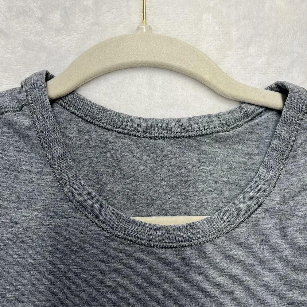 Lululemon Crewneck Tee Mens Small Heathered Gray Basic Athletic Short Sleeve